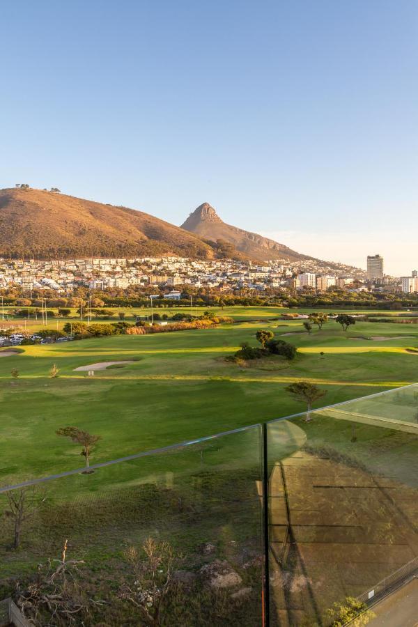 O' Two Hotel Kaapstad Buitenkant foto
